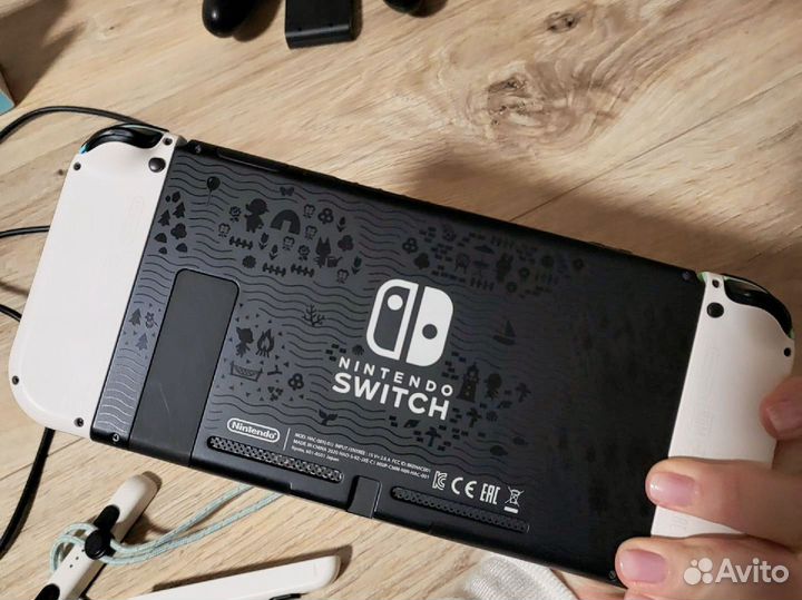 Nintendo Switch Animal Crossing edition
