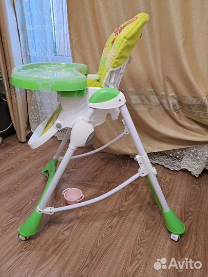 Продам стульчик для кормления