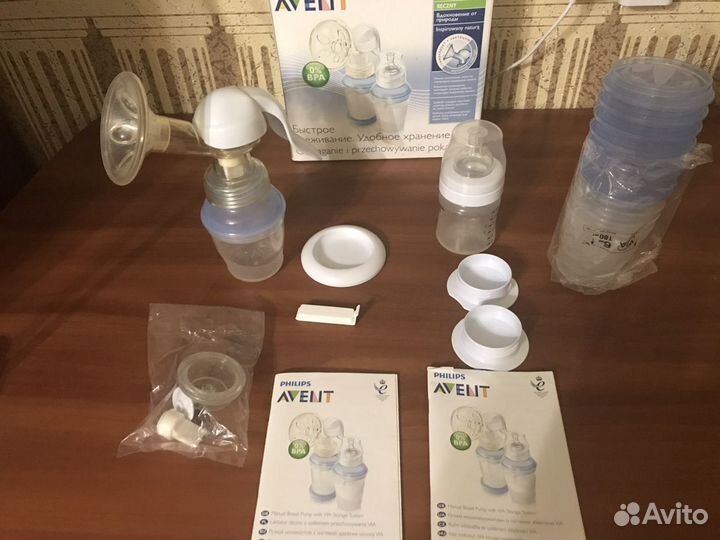 Молокоотсос ручной avent с контейнерами