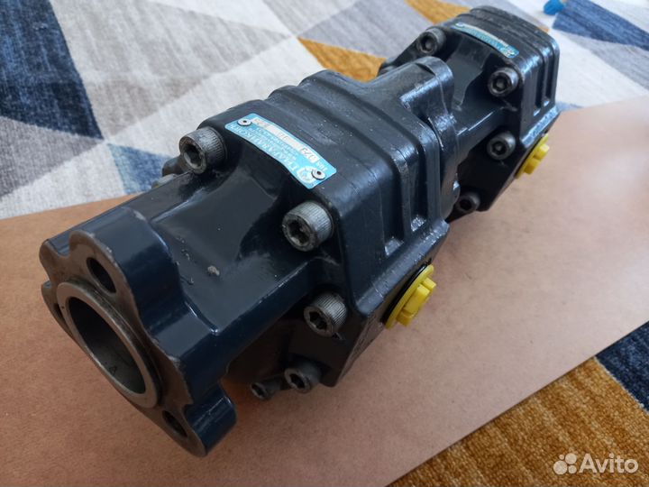 Гидронасос NPH 61 SX UNI tandem 10502300626