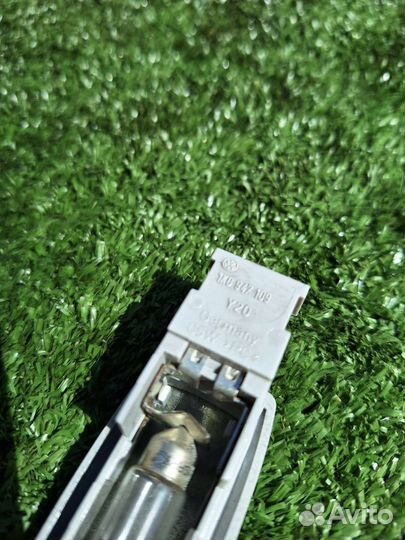 Плафон салонный задний VW, Skoda