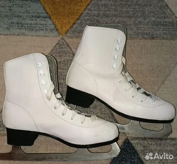 Коньки фигурные