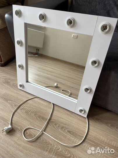 Гримерное зеркало