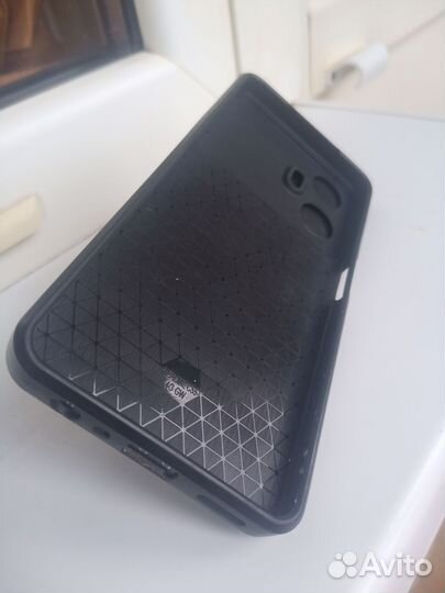 Противоударный чехол на Realme C55,с магнитом