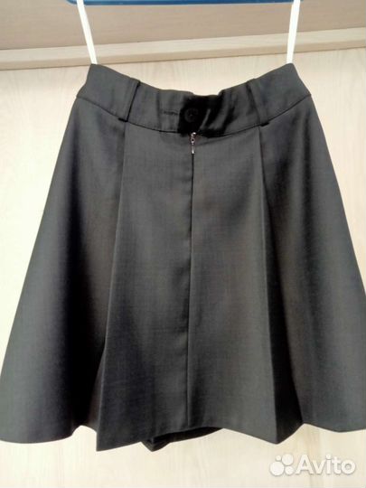 Юбка и жилет школьные р.28 (рост 122)