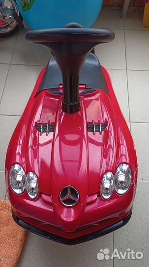 Машинка-каталка Mercedes (толокар)