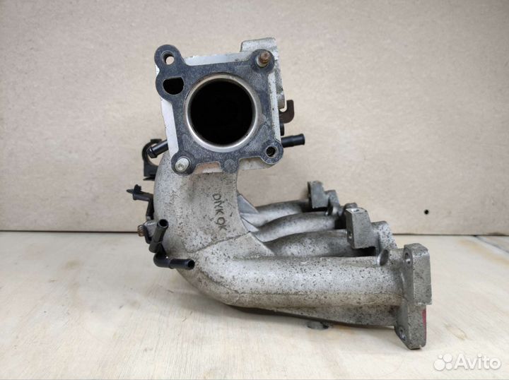 Впускной коллектор Hyundai Matrix