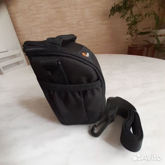 Сумка Lowepro для фотоаппарата