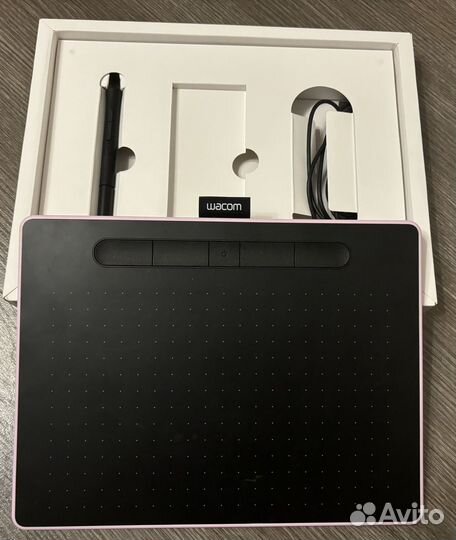 Графический планшет wacom intuos M Bluetooth