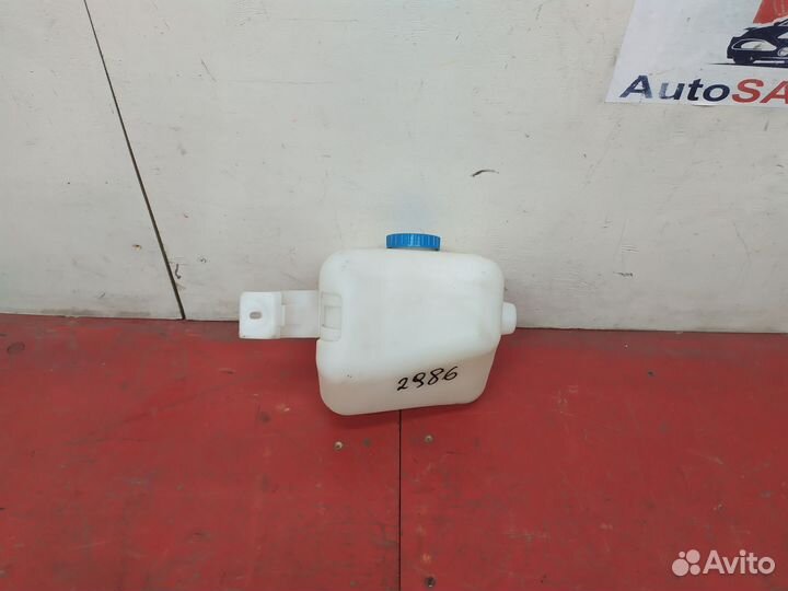 Бачок омывателя LADA Granta