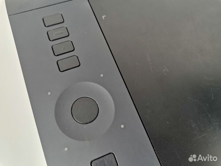 Графический планшет wacom intuos pro M