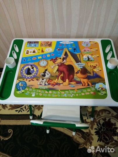 Продам детский стол и стул