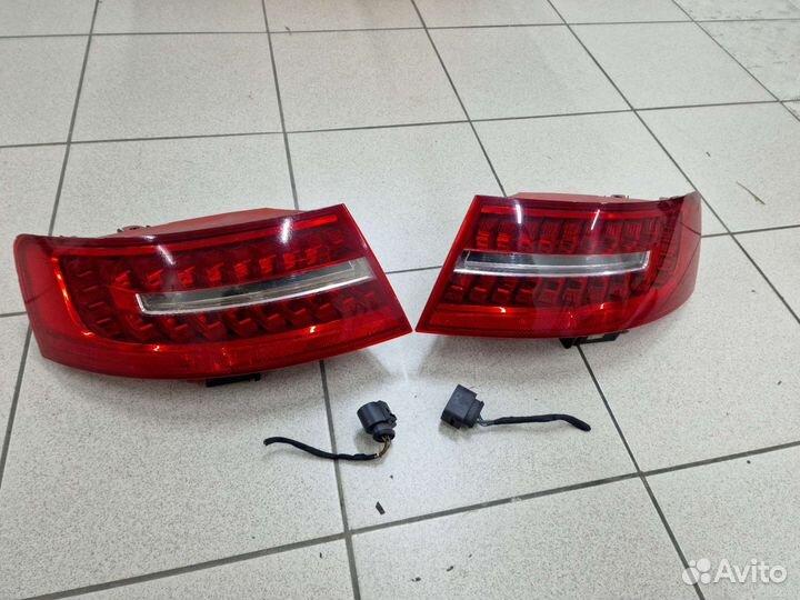 Задний левый фонарь Audi A6 C6 Рестайлинг