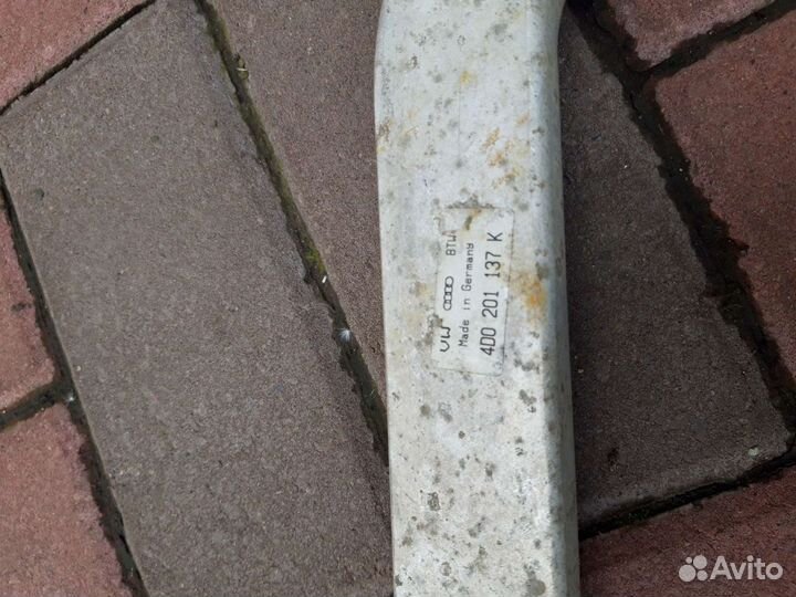 Трубка горловины бензобака Audi A8 D2