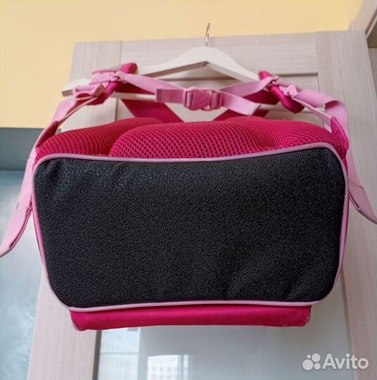 Рюкзак школьный