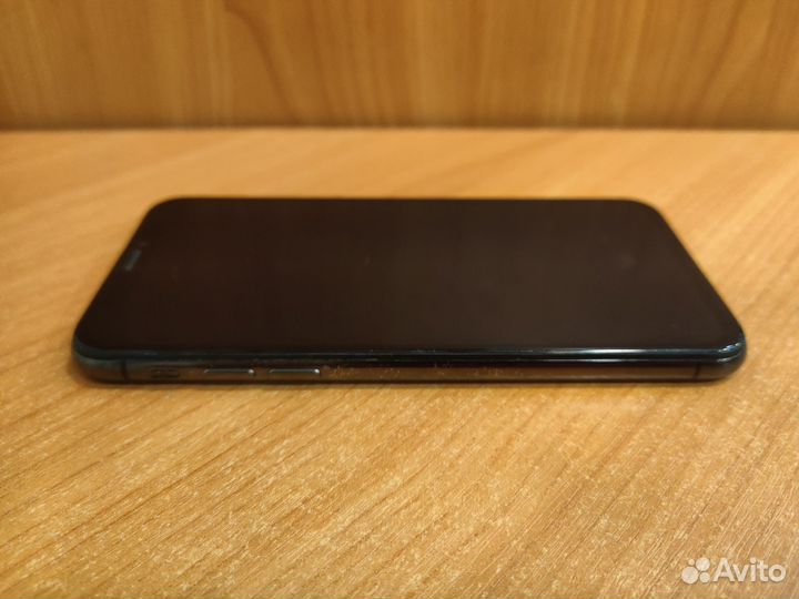 iPhone X, 64 ГБ