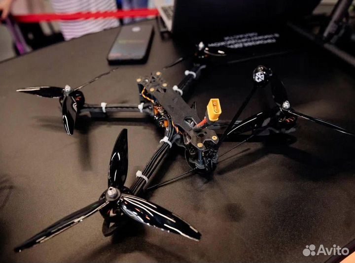 Дрон, коптер специального назначения