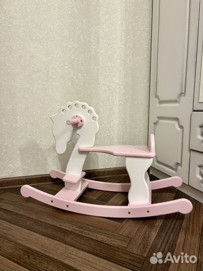 Качалка лошадь деревянная