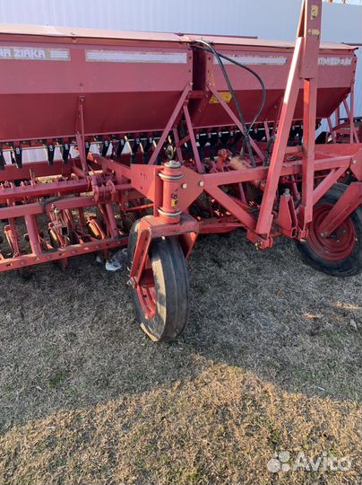 Сеялка Красная Звезда СЗП-3,6А, 2015