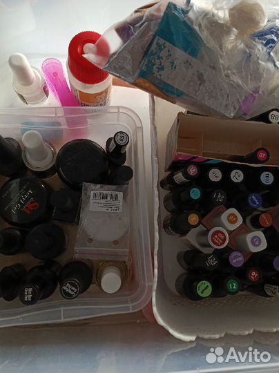 Товары для маникюра оптом