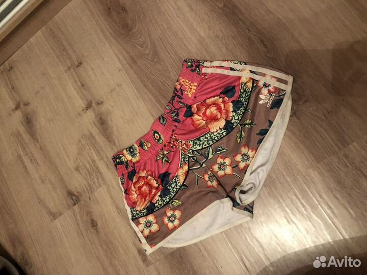 Шорты adidas женские оригинал 38-42