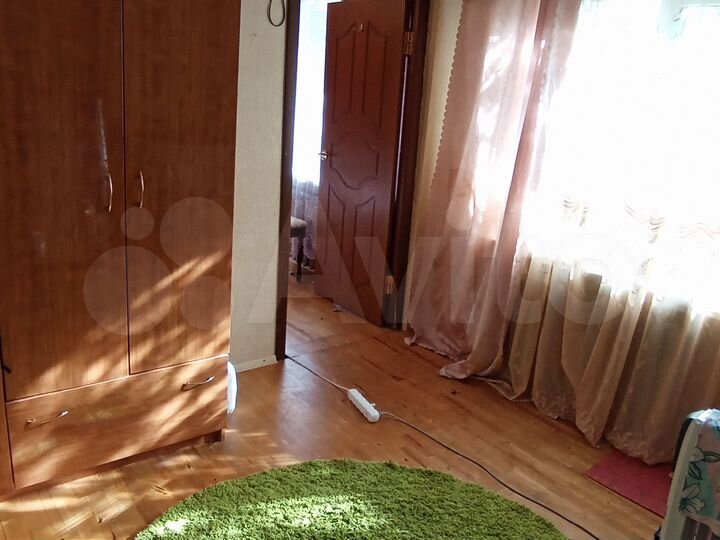 Комната 29 м² в 4-к., 2/5 эт.