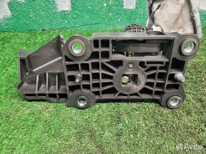 Кулиса МКПП Ford Focus 2