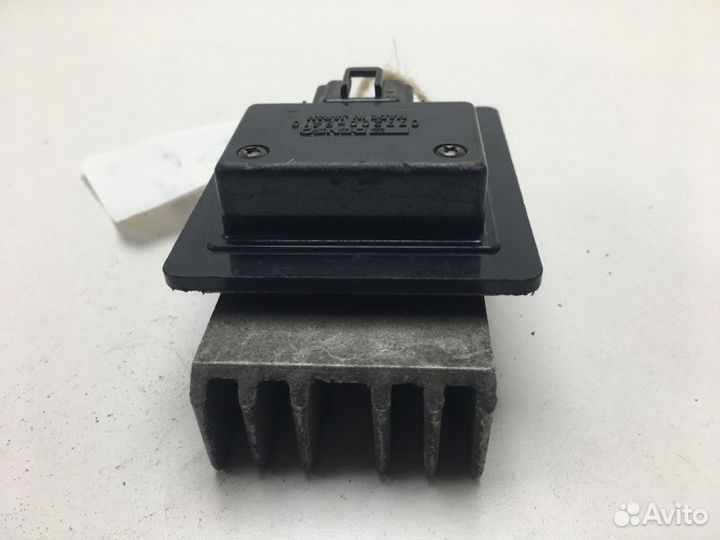 Резистор Toyota Crown GS131 1ggze 1990