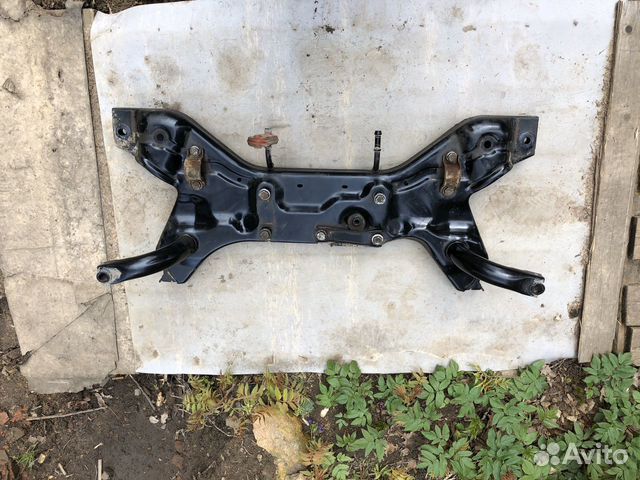 Подрамник передний митсубиси кольт