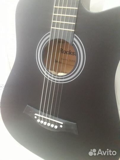 Электроакустическая гитара, новая