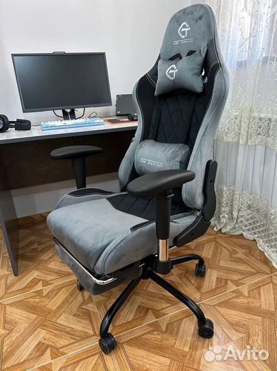 Компьютерное игровое (геймерское) кресло. Новые