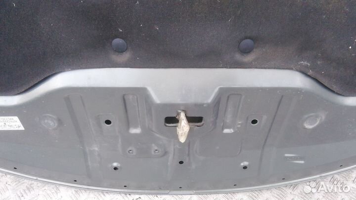 Капот Toyota Avensis T27 (2009-2011)