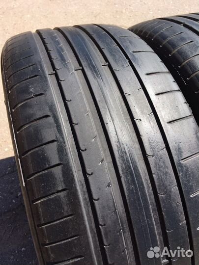 Pirelli P Zero 255/40 R20 и 285/35 R20