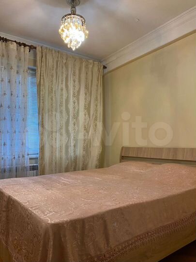 2-к. квартира, 50 м², 4/10 эт.