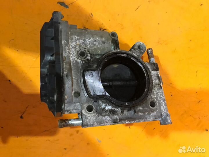 Дроссельная заслонка на Mazda 3 BK 2.0