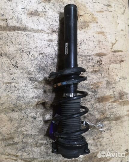 Стойки амортизатора передние Volkswagen golf mk5