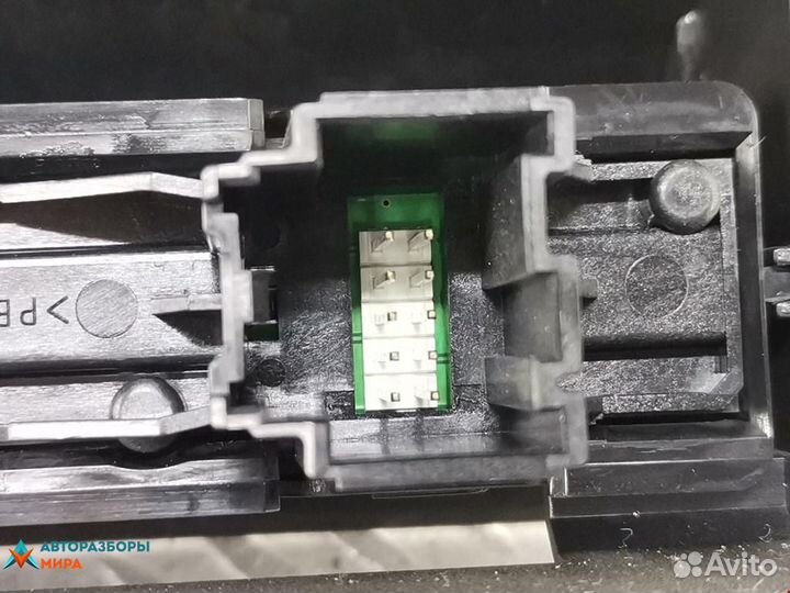 Дисплей компьютера Opel Astra H/Family рест. 2010