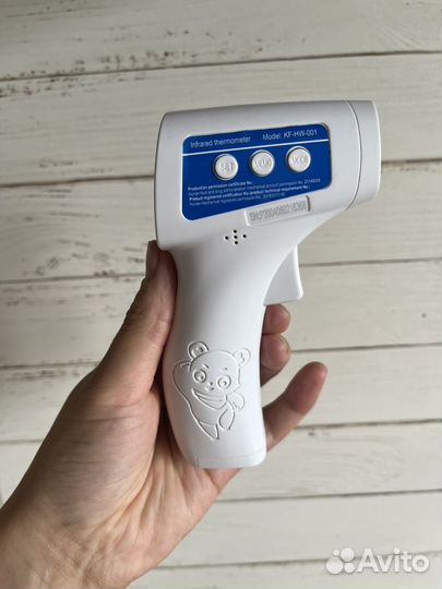 Бесконтактный градусник термометр