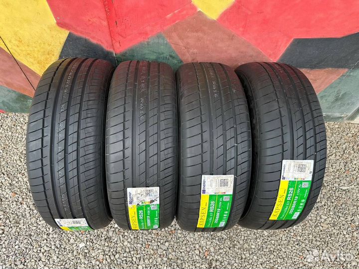 Kapsen RS26 255/45 R19