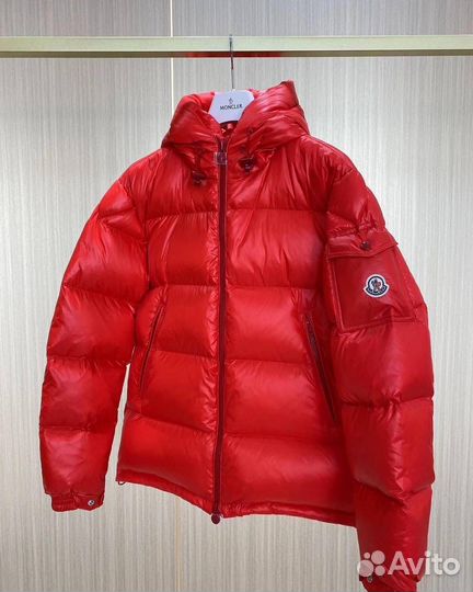 Пуховик moncler