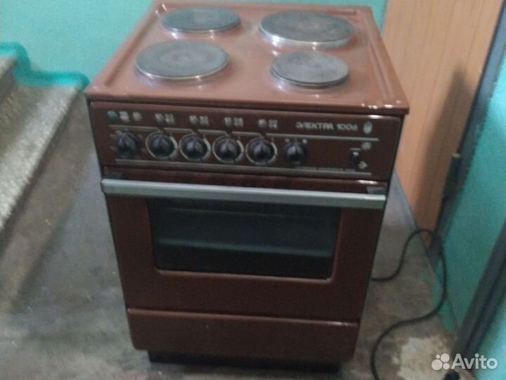 Электро печь в рабочем состоянии Электро 1006