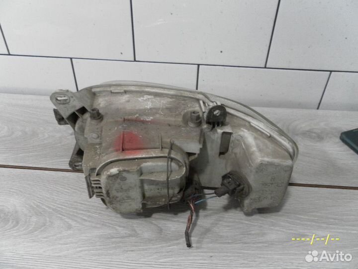 Фара правая Ford Escort Ford Escort Форд Эскорт