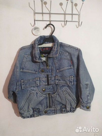 Джинсовая куртка