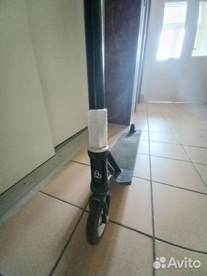 Кастомный трюковой самокат