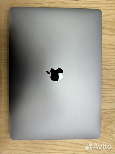 Apple MacBook Pro 13 M1 Chip 2020 Space Gray Б/У