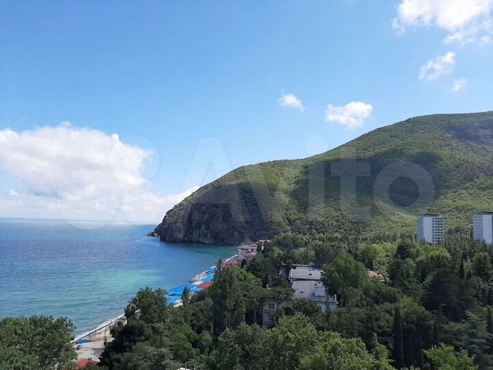 2-к. квартира, 60 м², 10/13 эт.