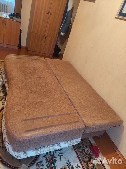 Диван прямой раскладной