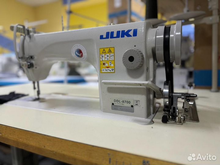 Прямострочная швейная машина Juki 8700 Б/У