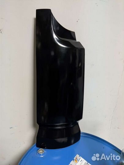 Щека mitsubishi Fuso 97-05г. Метал