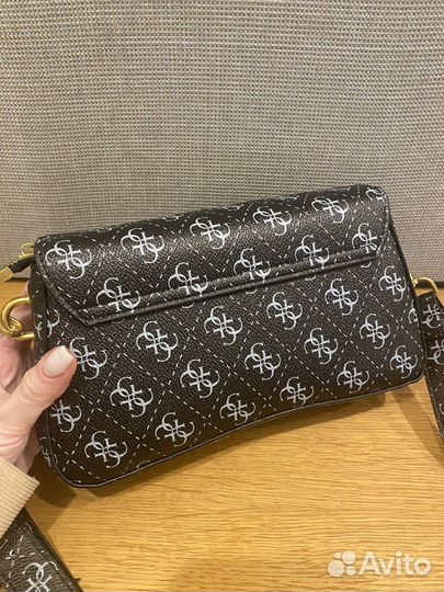 Сумка Guess черная